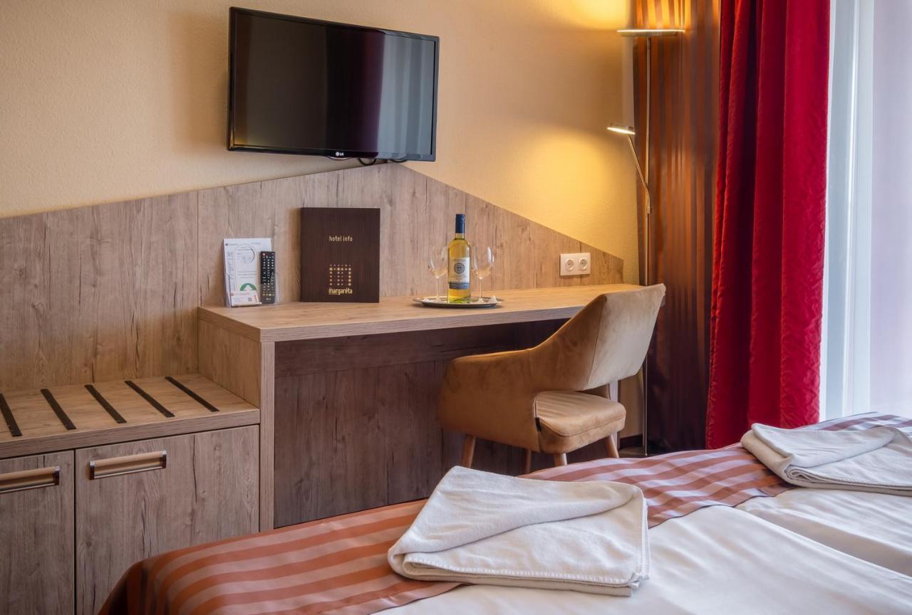Hotel Margareta Balatonfüred Buitenkant foto