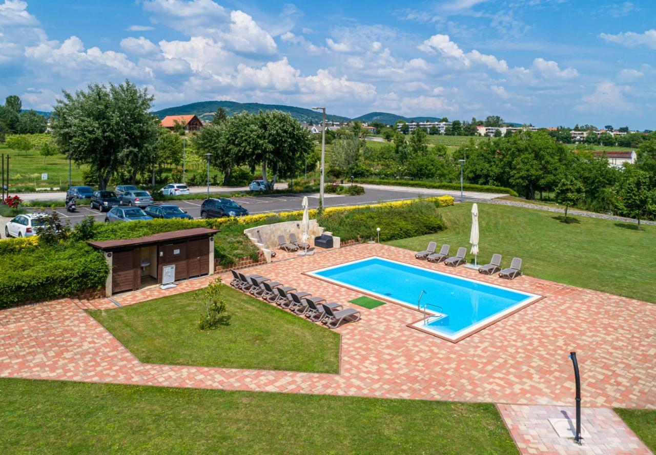 Hotel Margareta Balatonfüred Buitenkant foto